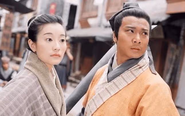 TVB前知名藝人打入內地時尚圈,曾被傳拒絕謝霆鋒的追求,如今生四個女兒成人生贏家