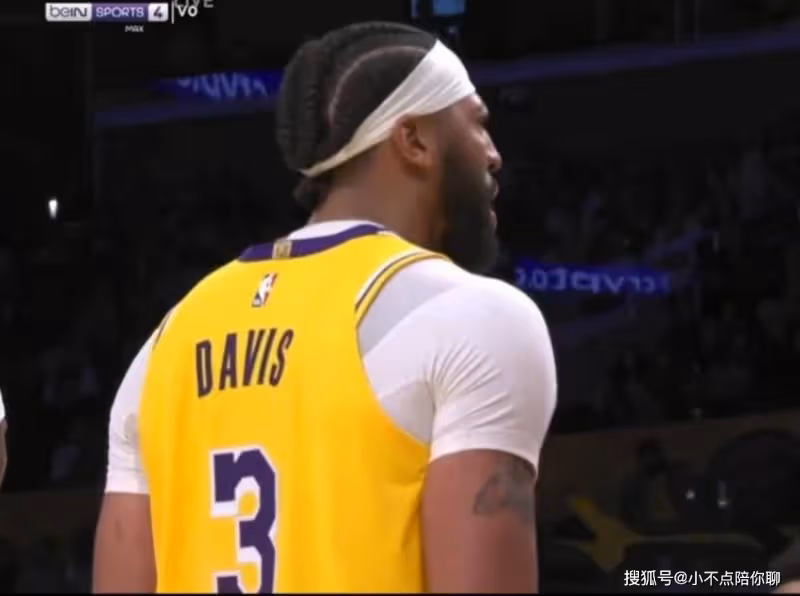 三方交易，濃眉聯手東契奇，杜蘭特空降湖人，太陽終於擺脫窘境！