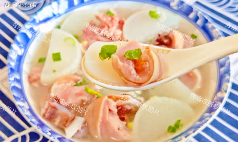 「7月吃一肉,不用開藥方」,補陽、健脾、祛濕,腿腳有勁精神好