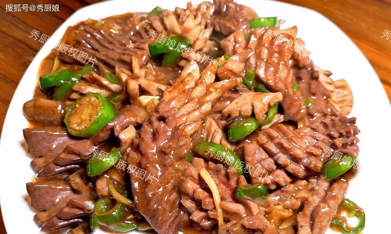 十人九腰痛,夏季多吃3道「壯腰菜」,補腎氣,腰腿有勁精神好!
