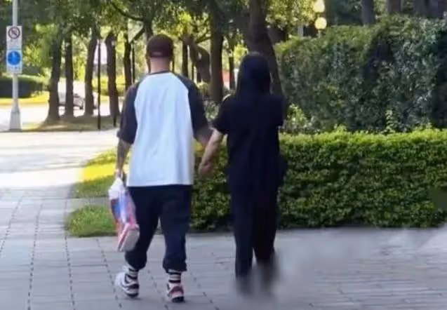 大S全身穿搭沒有想像中那麼貴,上衣不足1000元很平民