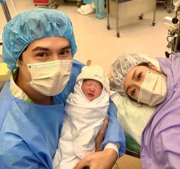 36歲TVB長腿女神順產誕下女兒,靚仔老公親手剪臍帶:這個經歷好特別