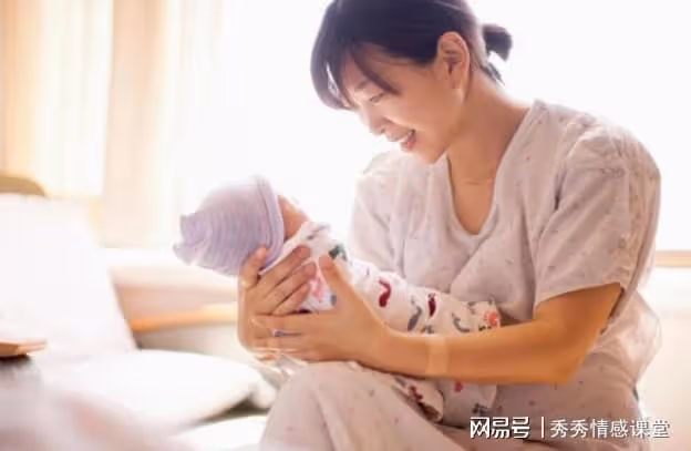 給彩禮買婚房，孫子卻隨母姓，我打了通電話，兒子瞬間後悔了