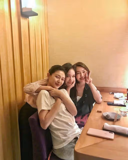 大S回應遊玩被拍:一點也不在意,擔心孩子的臉有沒有打碼
