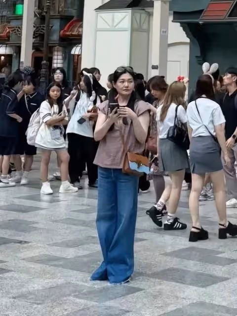 大S回應遊玩被拍:一點也不在意,擔心孩子的臉有沒有打碼