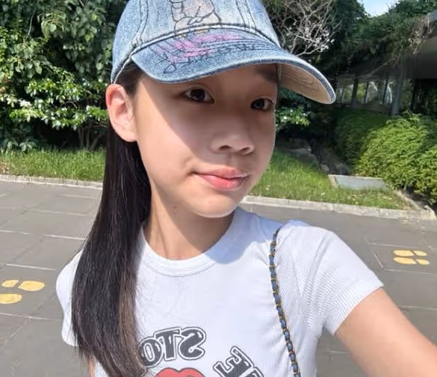 小S女兒這是穿的啥?走在街上不尷尬嗎?