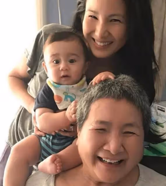 鄭佩佩經紀公司發聲:佩佩姐在家人陪伴下安詳離世,永遠懷念!