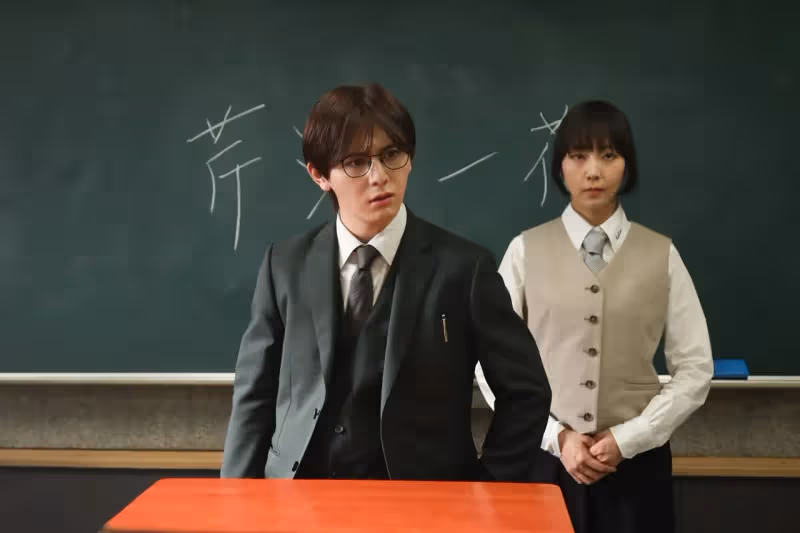 山田涼介首當老師驚喜合體神木隆之介！校外教學慘被「關車上」