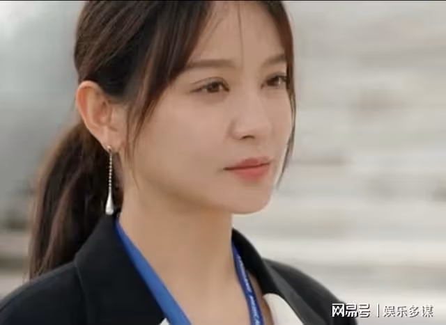 你比星光美麗:朱厚宇綁架紀星,韓廷相救,幸虧肖亦驍及時趕到