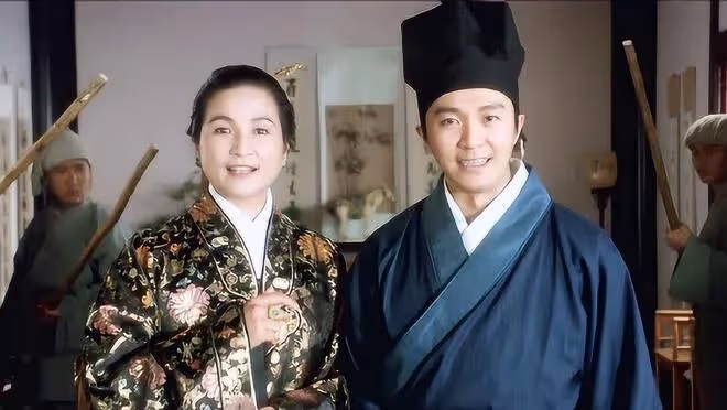 武俠影后走好!78歲鄭佩佩離世,劉亦菲黃曉明等晚輩發文悼念