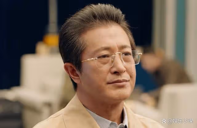 紀星分手迎來第二春，秦立拿鴿子蛋求娶，韓廷氣吐血