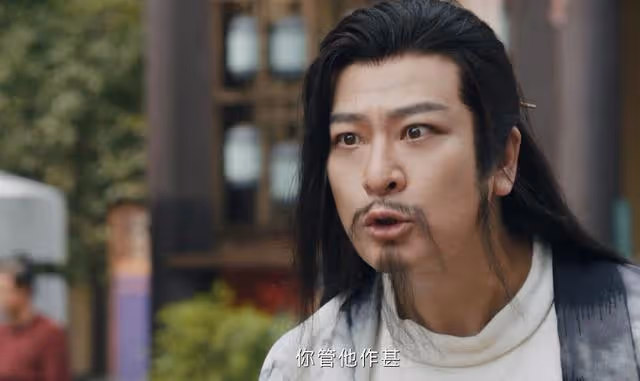唱歌演戲雙開花,顏值不高演技封神,10年過去,45歲他出場即絕殺