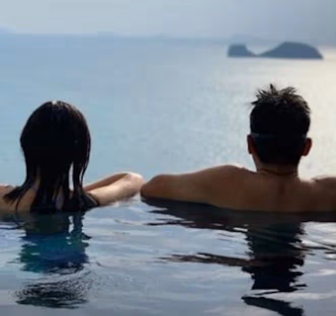 17歲TVB女歌手生圖流出!上衣開窿,簡約淡妝撞樣天王前妻?