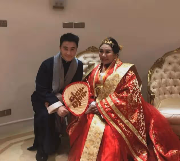 又瘦了!賭王33歲千金與郭晶晶同檯!發文感謝舉辦方尊重隱私