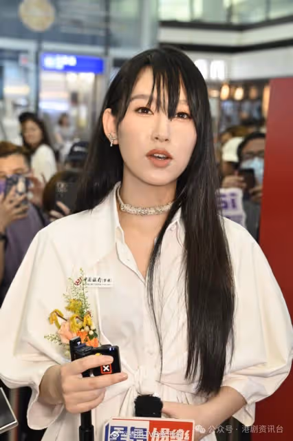 炎明熹仍未獲TVB派員採訪!回應續約一事稱上天自有安排