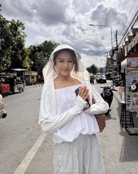 TVB花旦美貌再變化被指像泰國女星,亞視歌手聚首一堂掀回憶殺