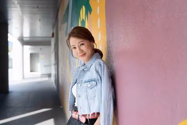 52歲TVB女星罕露面生圖曝光獲贊好靚女,透露將有很多作品跟大家見面