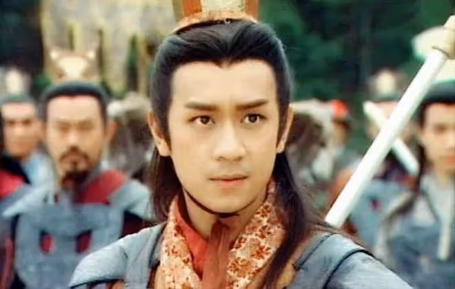 人到中年被說「面相變了」的7位明星,孫儷古天樂可惜了