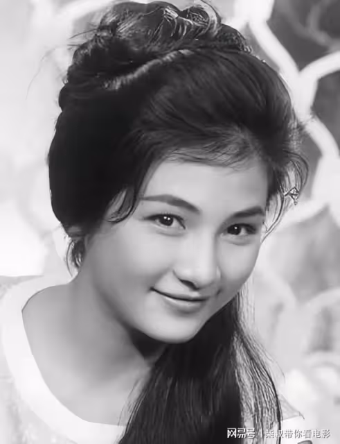 一代「俠女」鄭佩佩因病去世,生前最後一張照片令人淚目