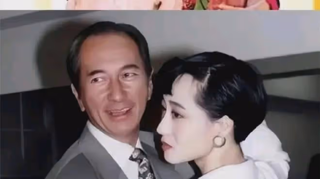63歲利智近照曝光：暴瘦蒼老，戴老花鏡如普通老婦，為何如此滄桑