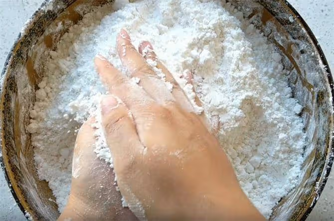一斤豆子,2斤糯米粉,教你製作正宗東北蒸年糕,做一鍋能吃2個月