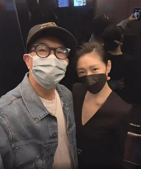 大S具俊曄帶兒女遊玩韓國被偶遇,一身行頭不到1萬,手鐲也是紋的