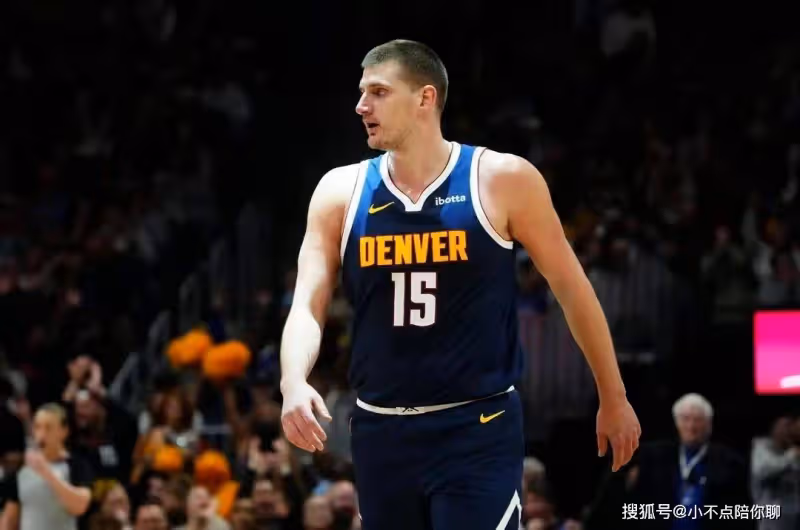 ESPN評本世紀百大運動員:詹姆斯4,庫里14,約基奇28,杜蘭特39