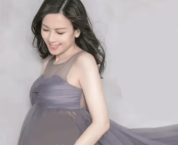 TVB前花旦江芷妮近況曝光!用台慶獎金打造美容王國,47歲仍少女