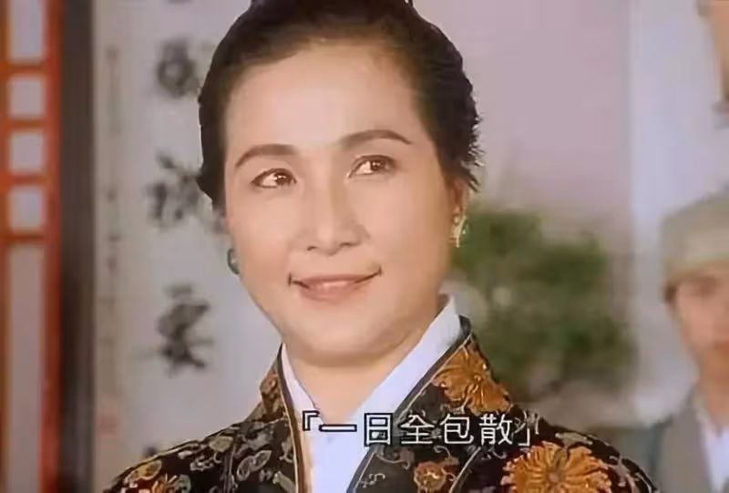 曾閃婚嫁富豪懷孕8次流產4次!武俠女王鄭佩佩悲喜人生