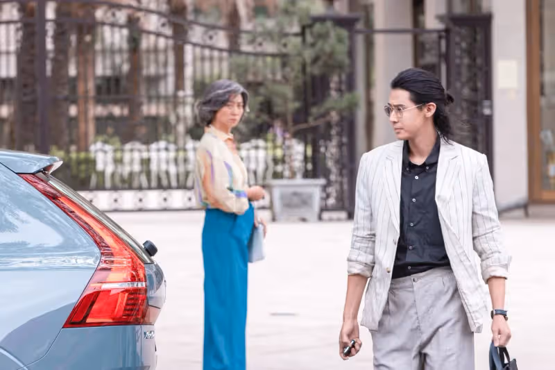 李玉璽讓人妻搭便車掀兩派論戰　網友不解：又不是過夜