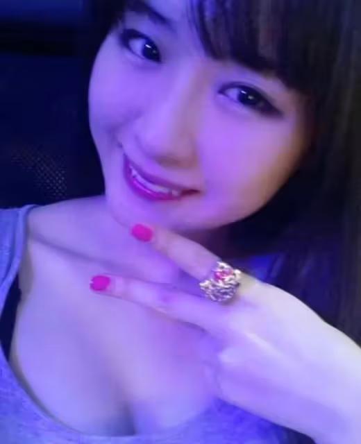 前TVB女歌手自爆健身重了20磅!談上圍大升級:費事擺出來