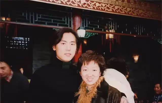 87版《紅樓夢》主演:有人賺上億,有人酗酒死,運氣最差的是他