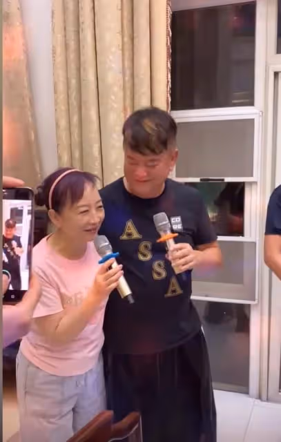 周星馳電影8大配角現狀:有人離世,有人定居內地,有人身家過億