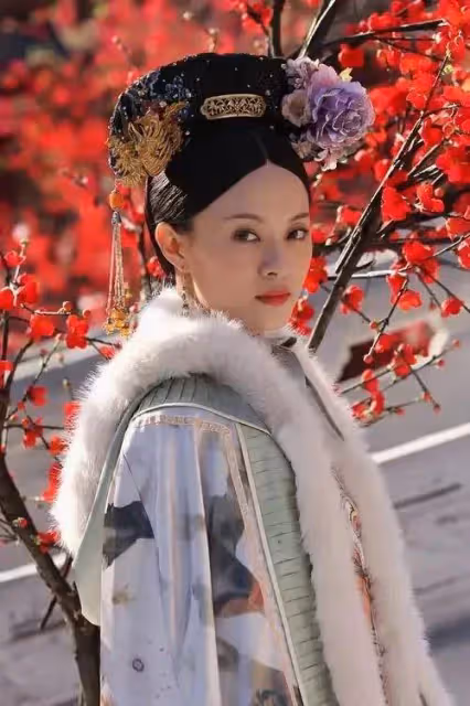 41歲孫儷和44歲胡杏兒同框,皮相美和骨相美的區別就出來了