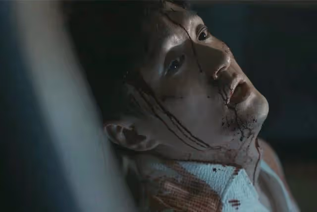 《錯位》:求愛者被謀殺,蘇真真還不知顧己鳴心狠手辣有反骨
