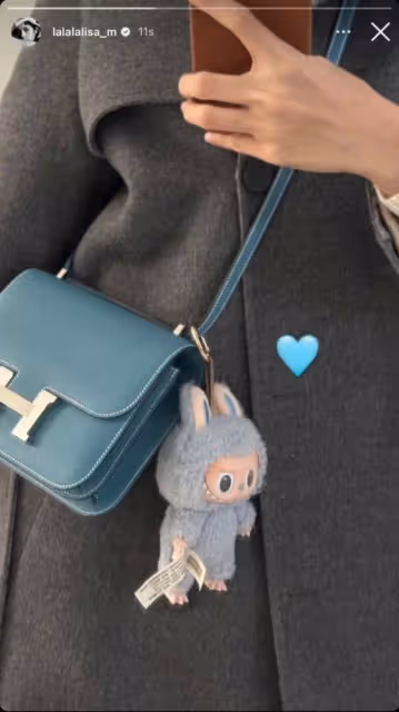 POP MART偶遇LISA一直在拆！媽媽曝光狂粉LISA收藏牆也太實名羨慕