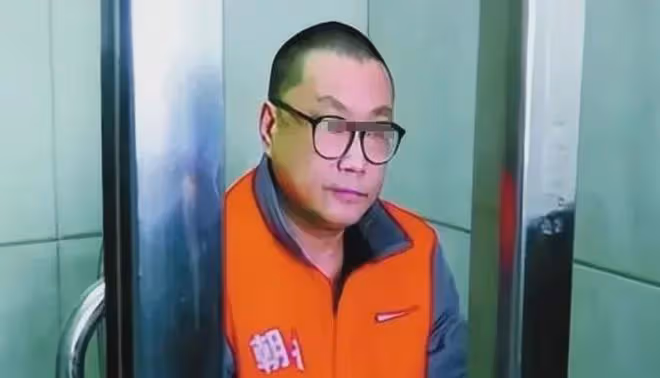 道德困境!柯震東吸毒醜聞未散,再奪影帝引爭議,娛樂圈底線何在