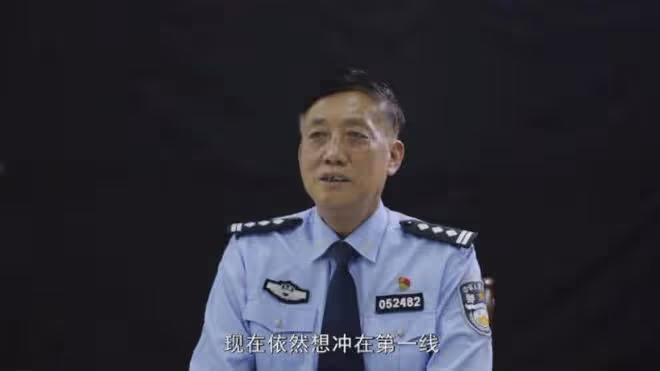 道德困境!柯震東吸毒醜聞未散,再奪影帝引爭議,娛樂圈底線何在