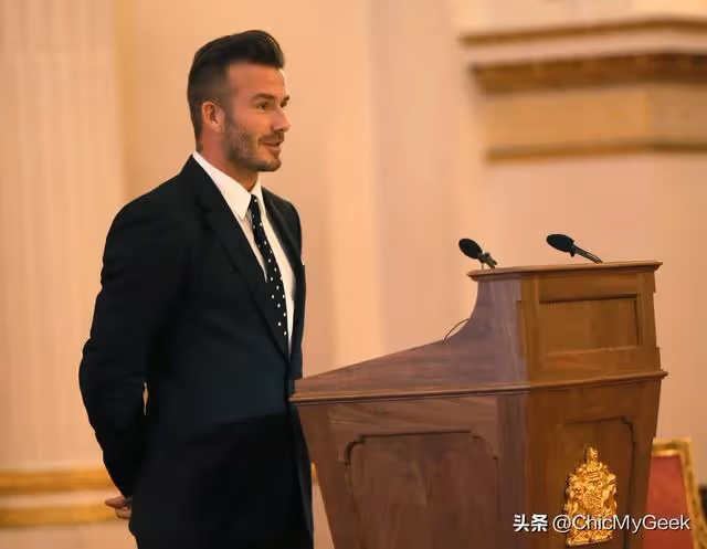 梅根命令哈里孤立貝克漢夫婦,全英最紅兩夫妻的愛恨情仇!