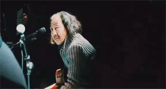 以為他們只是退出歌壇,實則已悄然離逝,再也見不到的5位歌星