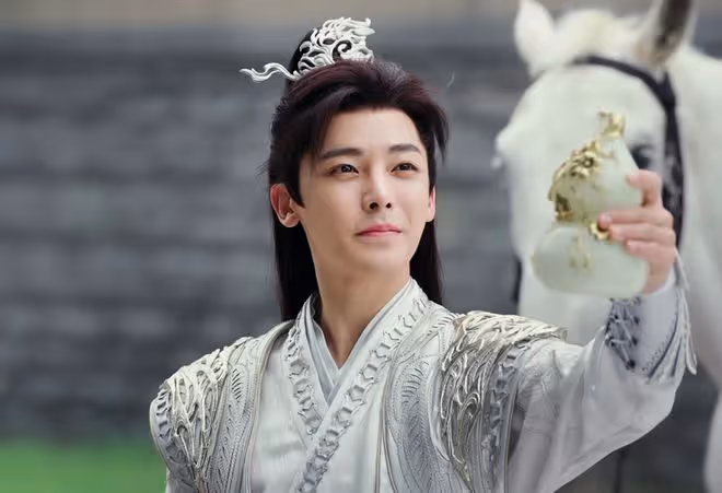 《少年白馬醉春風》白羽劍仙有多強?也是神遊玄境,葉鼎之不如他