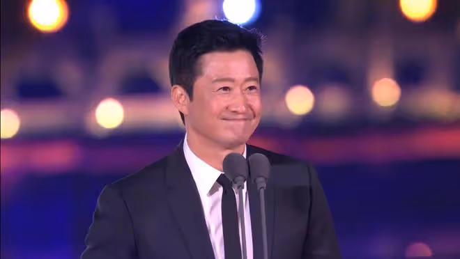 吳京長發新造型亮相,顛覆硬漢形象,為新電影角色大膽嘗試!