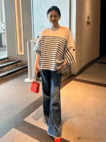 48歲大S現身韓國看望婆婆,全身穿搭沒有想像中那麼貴,上衣不足1000元很平民