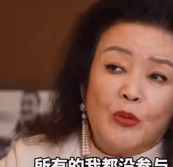 張蘭直播間向大S經紀人撂狠話,透露了大S不來內地的根本原因?