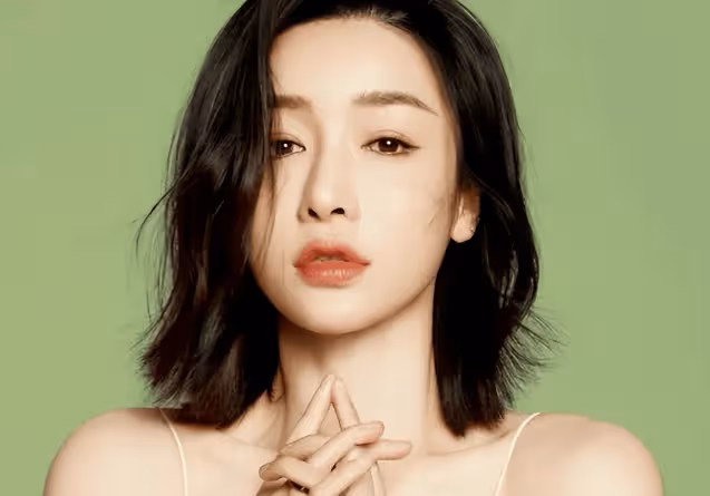 她是「最乾淨」的女演員,出道18年零緋聞,被譽為古裝女神,老公如今紅得發紫