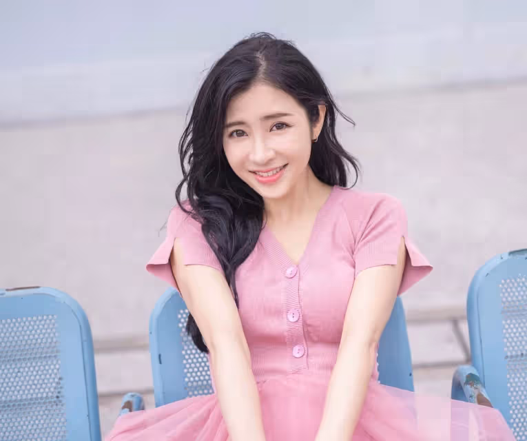 又走一個!TVB女星利穎怡宣布約滿離巢,為多位一線花旦做替身