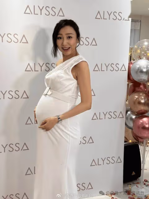 岑麗香愛在媽媽群組分享美容資訊!李靄璣透露預產期8月20日