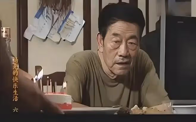 相聲大師楊少華93歲仍任性喝酒吃肉、抽華子,真的如此享福?