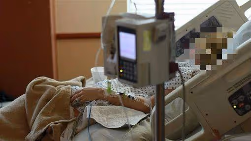 搶救9天還是走了！佛心老闆不忍「員工2兒沒錢上學」，霸氣「發薪給遺孀」：供到大學畢業
