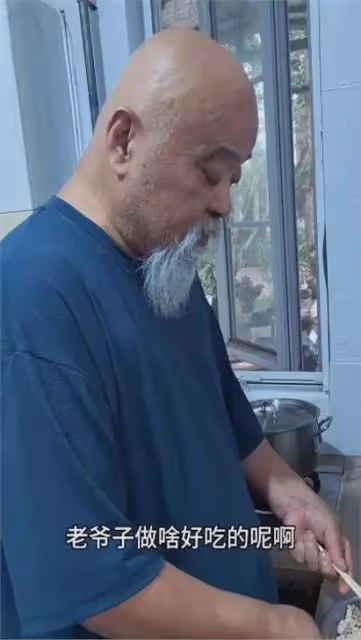 事實證明，吃肉喝酒每天兩包煙的李琦，早已走上了一條"不歸路"